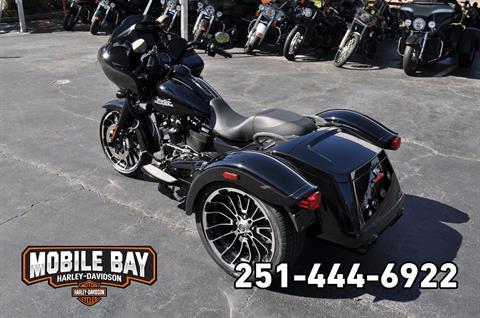 2023 Harley-Davidson Road Glide® 3 in Mobile, Alabama - Photo 2