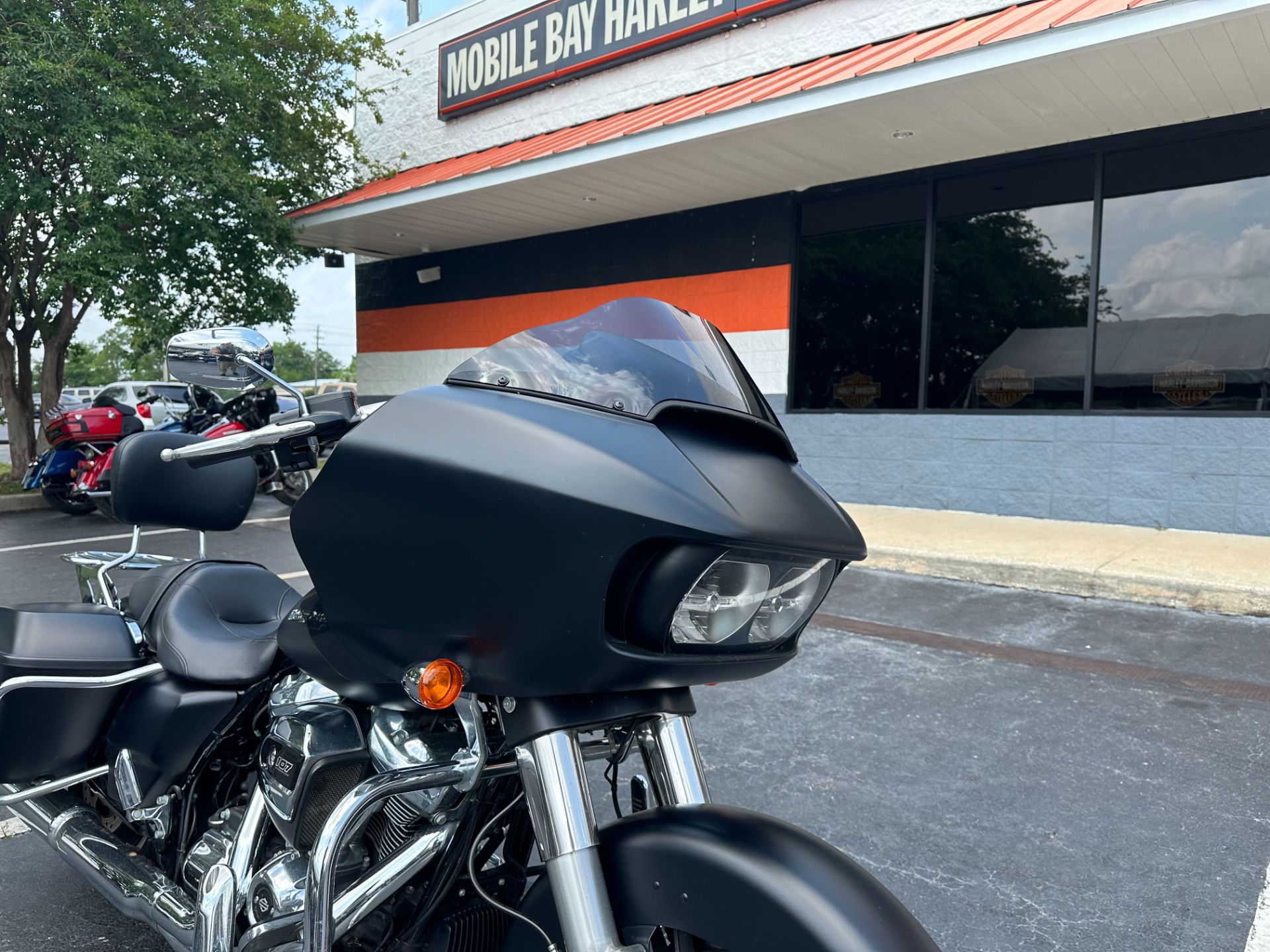2017 Harley-Davidson Road Glide® Special in Mobile, Alabama - Photo 2