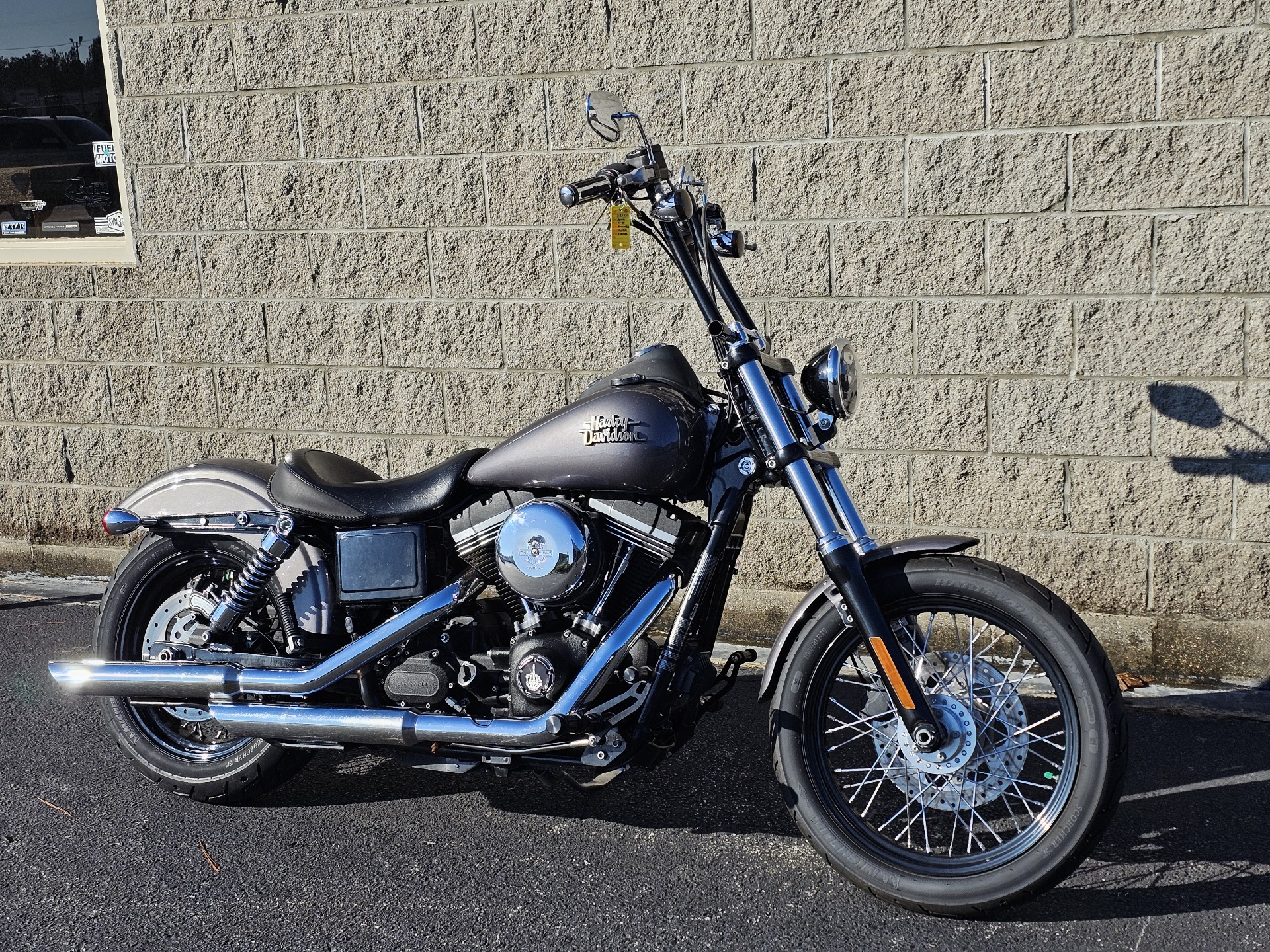 2014 Harley-Davidson Dyna® Street Bob® in Columbus, Georgia - Photo 2