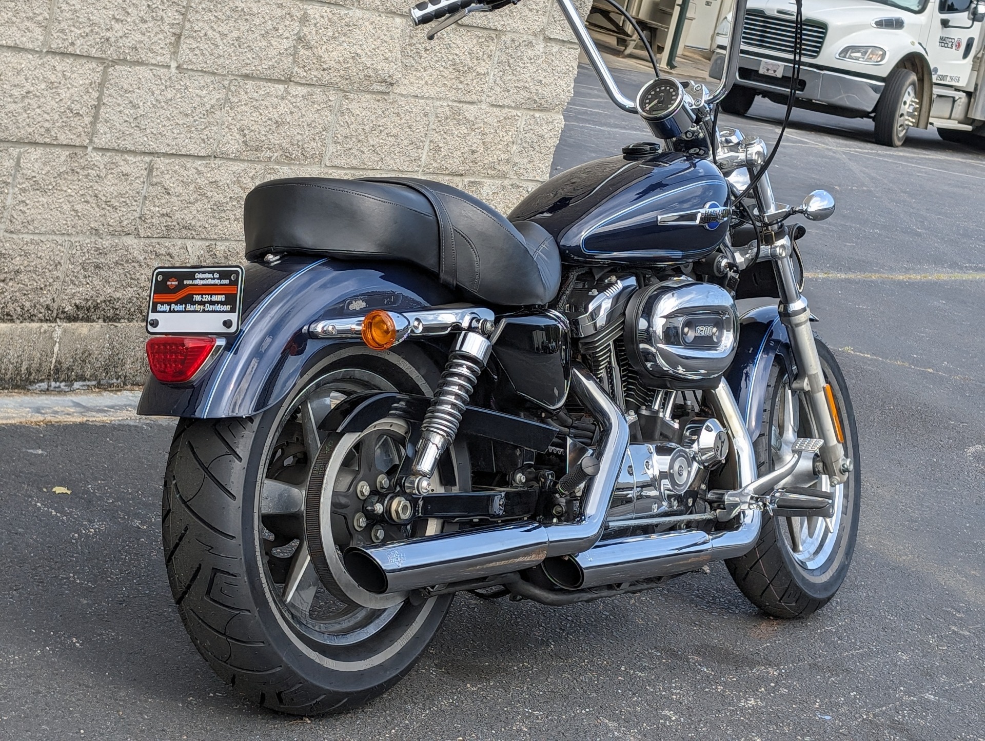 2014 Harley-Davidson 1200 Custom in Columbus, Georgia - Photo 9