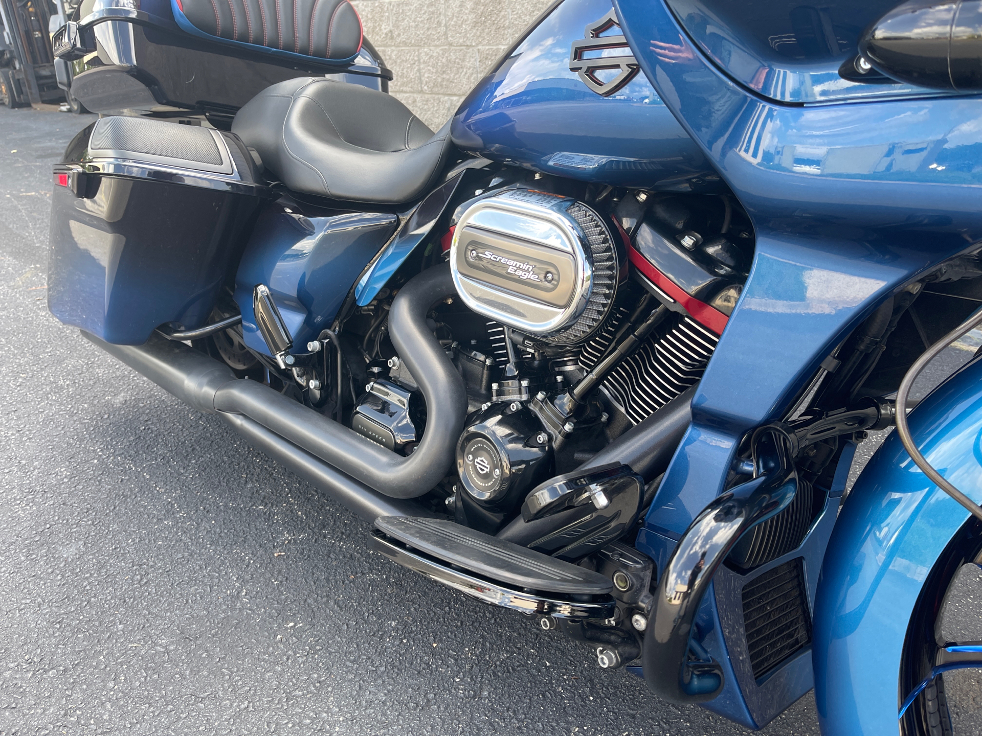 2019 Harley-Davidson CVO™ Road Glide® in Columbus, Georgia - Photo 3