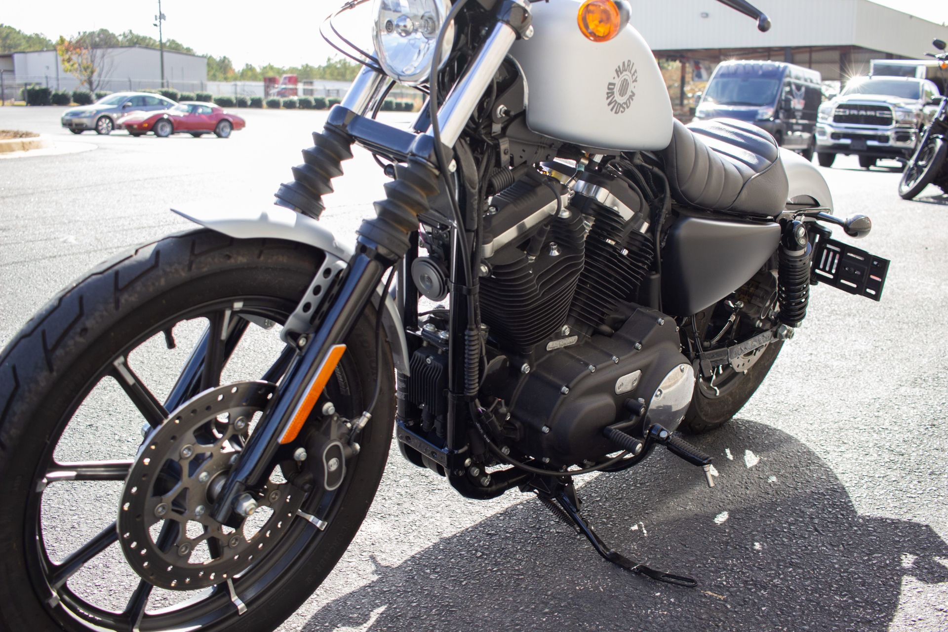 2020 Harley-Davidson Iron 883™ in Columbus, Georgia - Photo 6