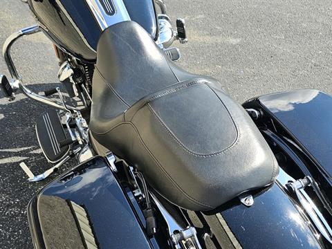 2017 Harley-Davidson Street Glide® Special in Columbus, Georgia - Photo 11