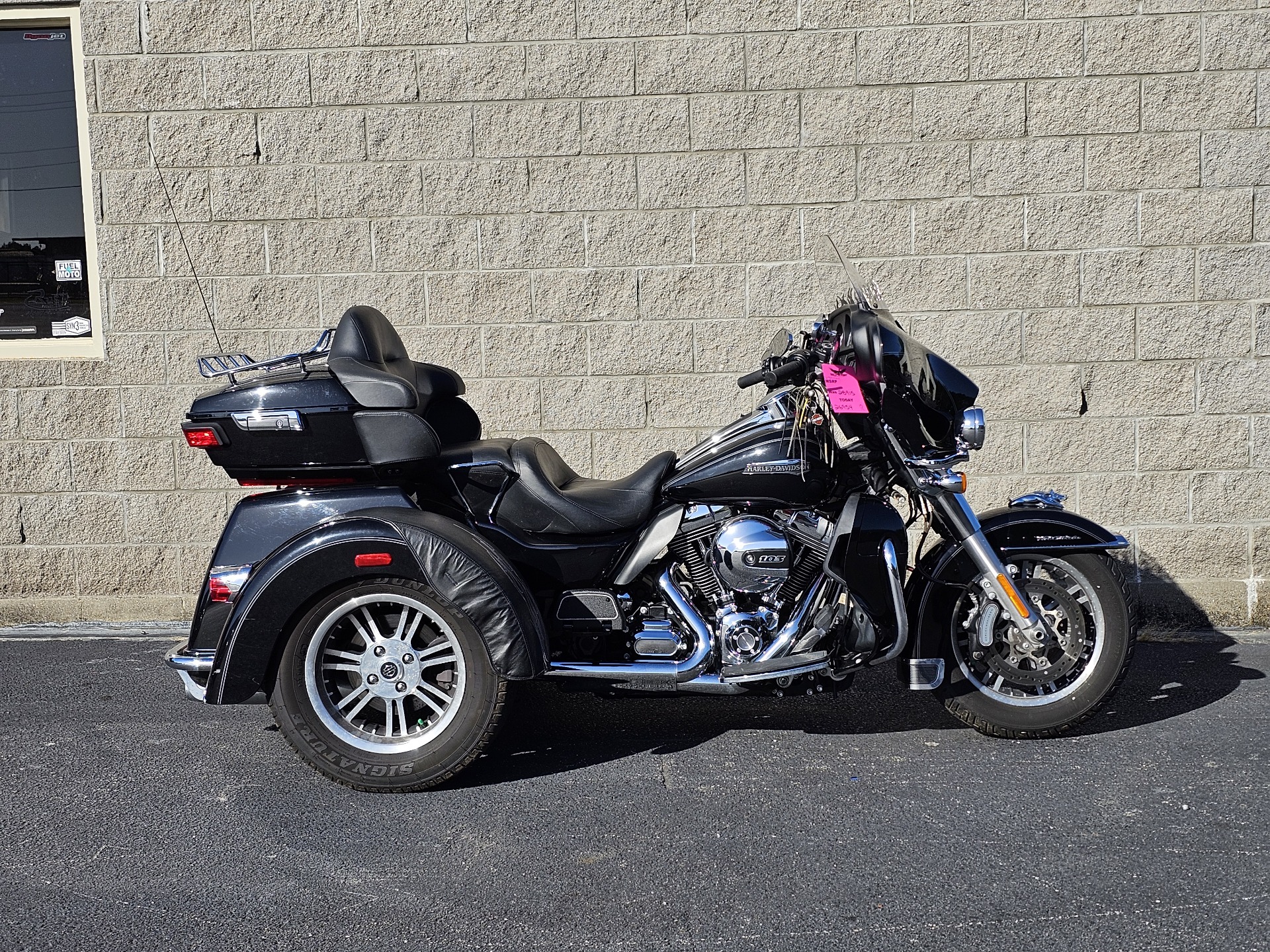 2016 Harley-Davidson Tri Glide® Ultra in Columbus, Georgia - Photo 1