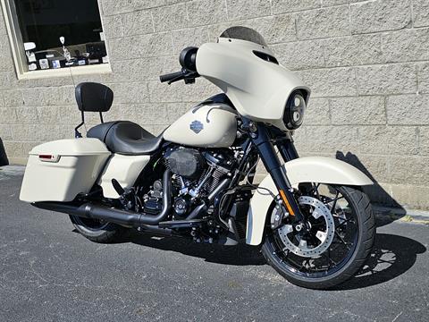 2022 Harley-Davidson Street Glide® Special in Columbus, Georgia - Photo 3