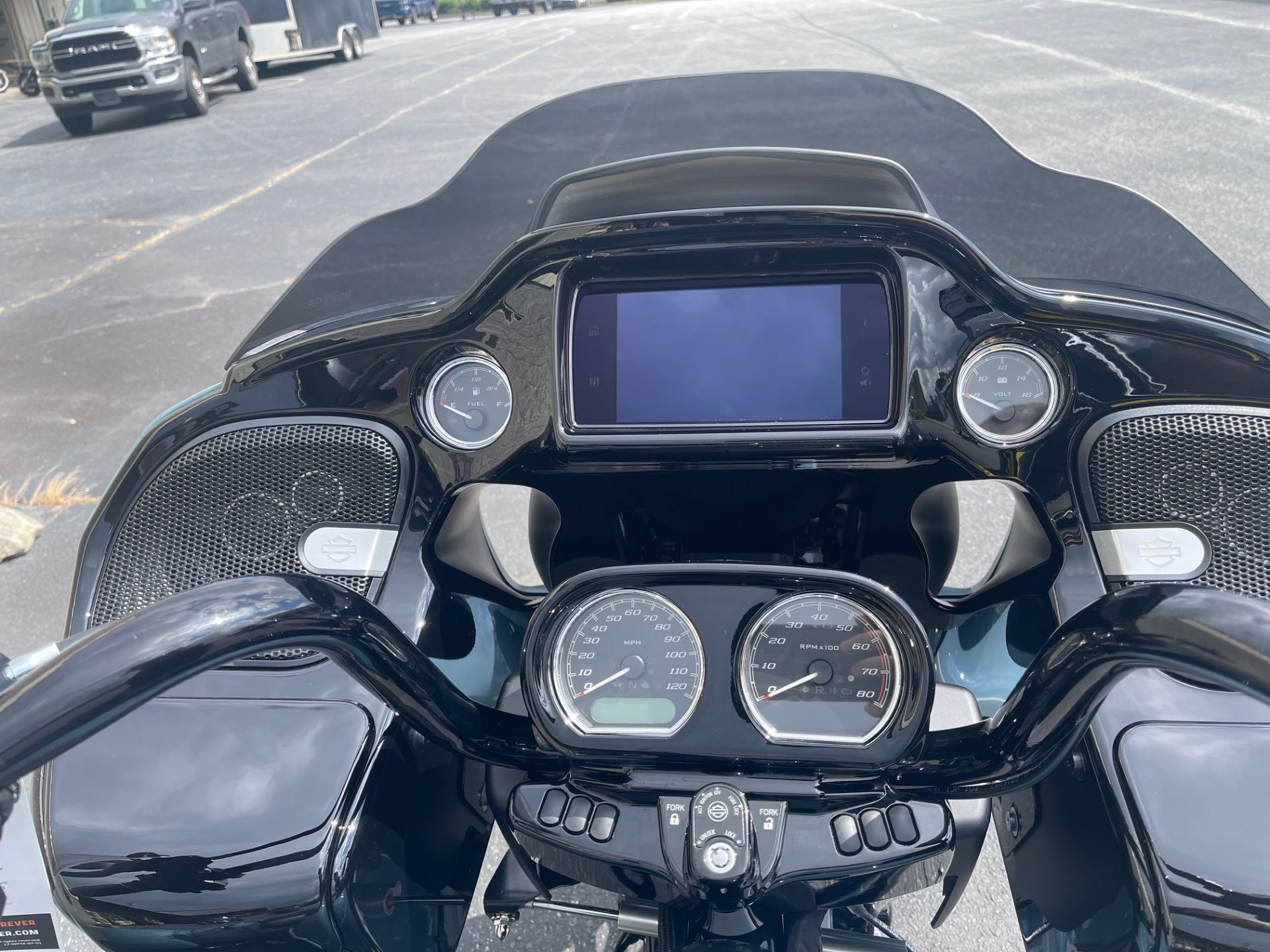 2024 Harley-Davidson Road Glide® 3 in Columbus, Georgia - Photo 10