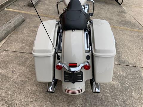 2022 Harley-Davidson Street Glide® in Metairie, Louisiana - Photo 10