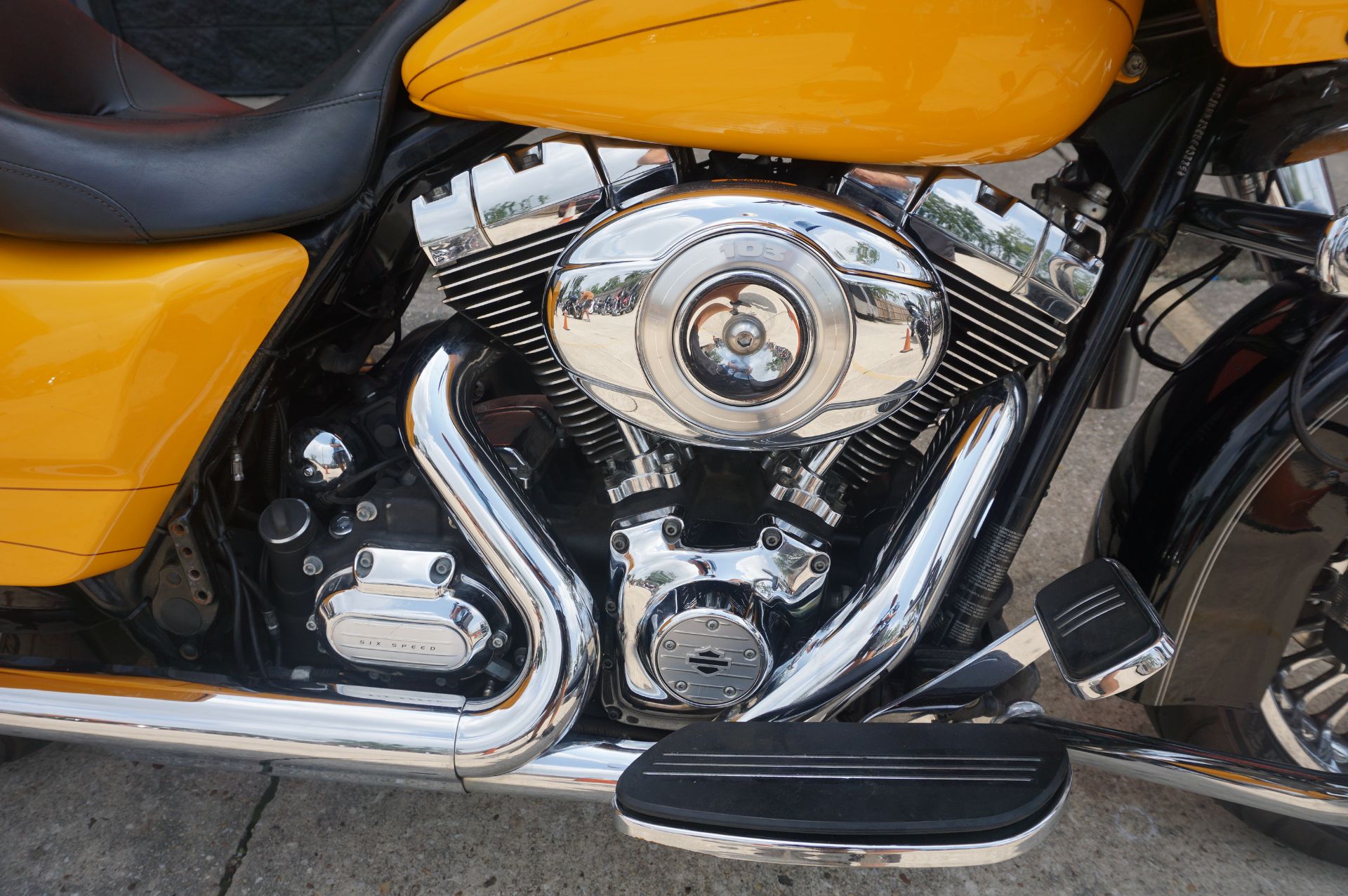 2012 Harley-Davidson Road Glide® Custom in Metairie, Louisiana - Photo 4
