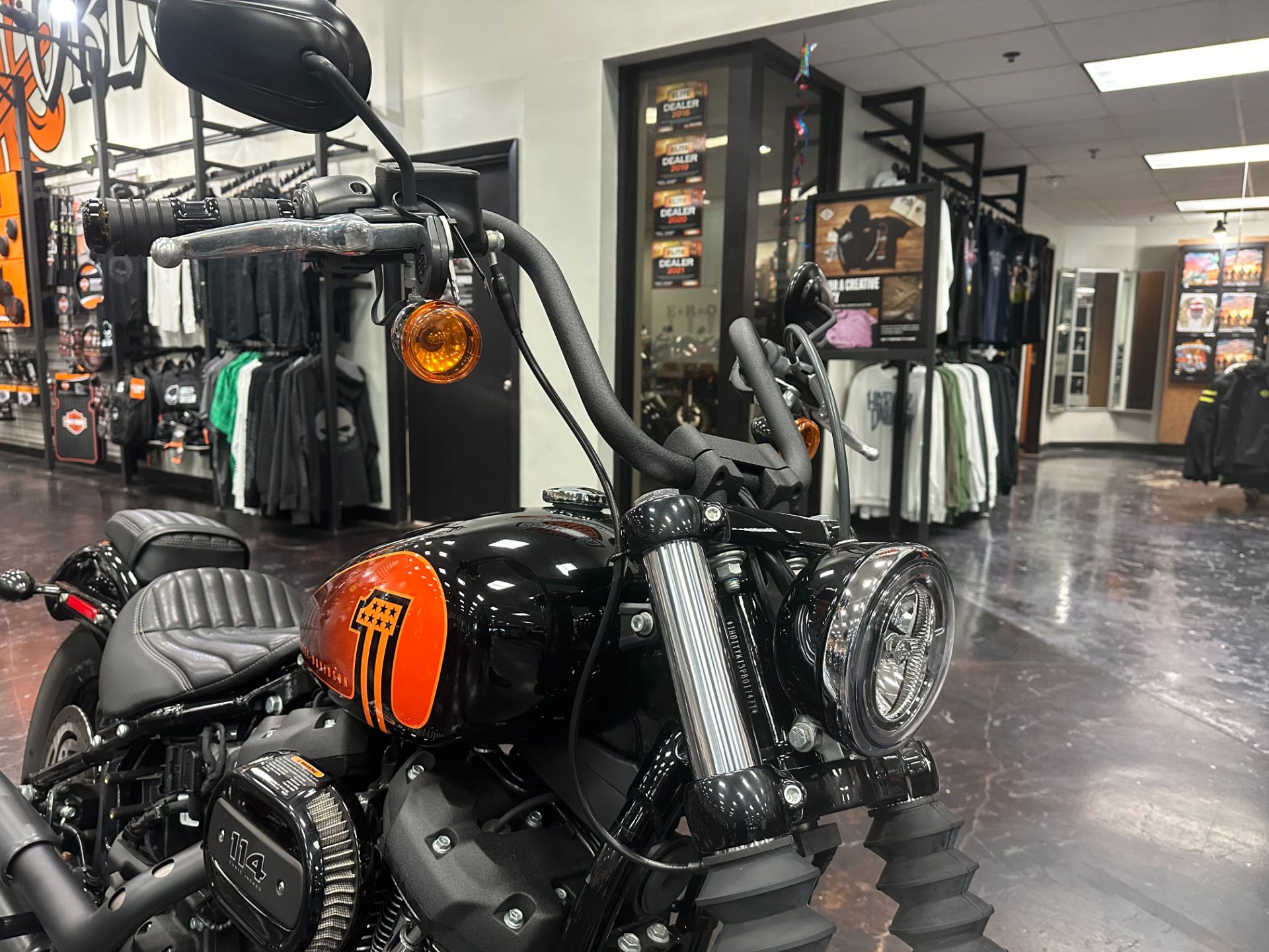 2023 Harley-Davidson Street Bob® 114 in Metairie, Louisiana - Photo 2