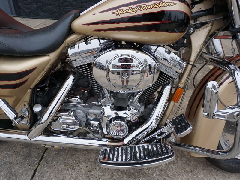 2003 Harley-Davidson Screamin' Eagle®  Road King® in Metairie, Louisiana - Photo 5