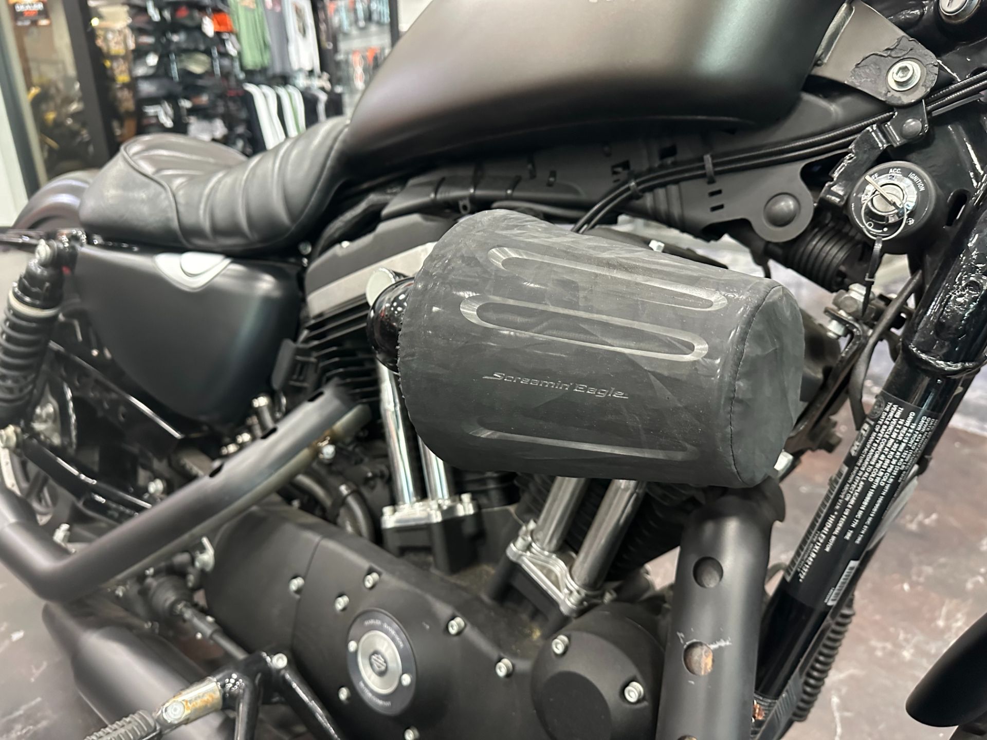 2020 Harley-Davidson Iron 883™ in Metairie, Louisiana - Photo 6