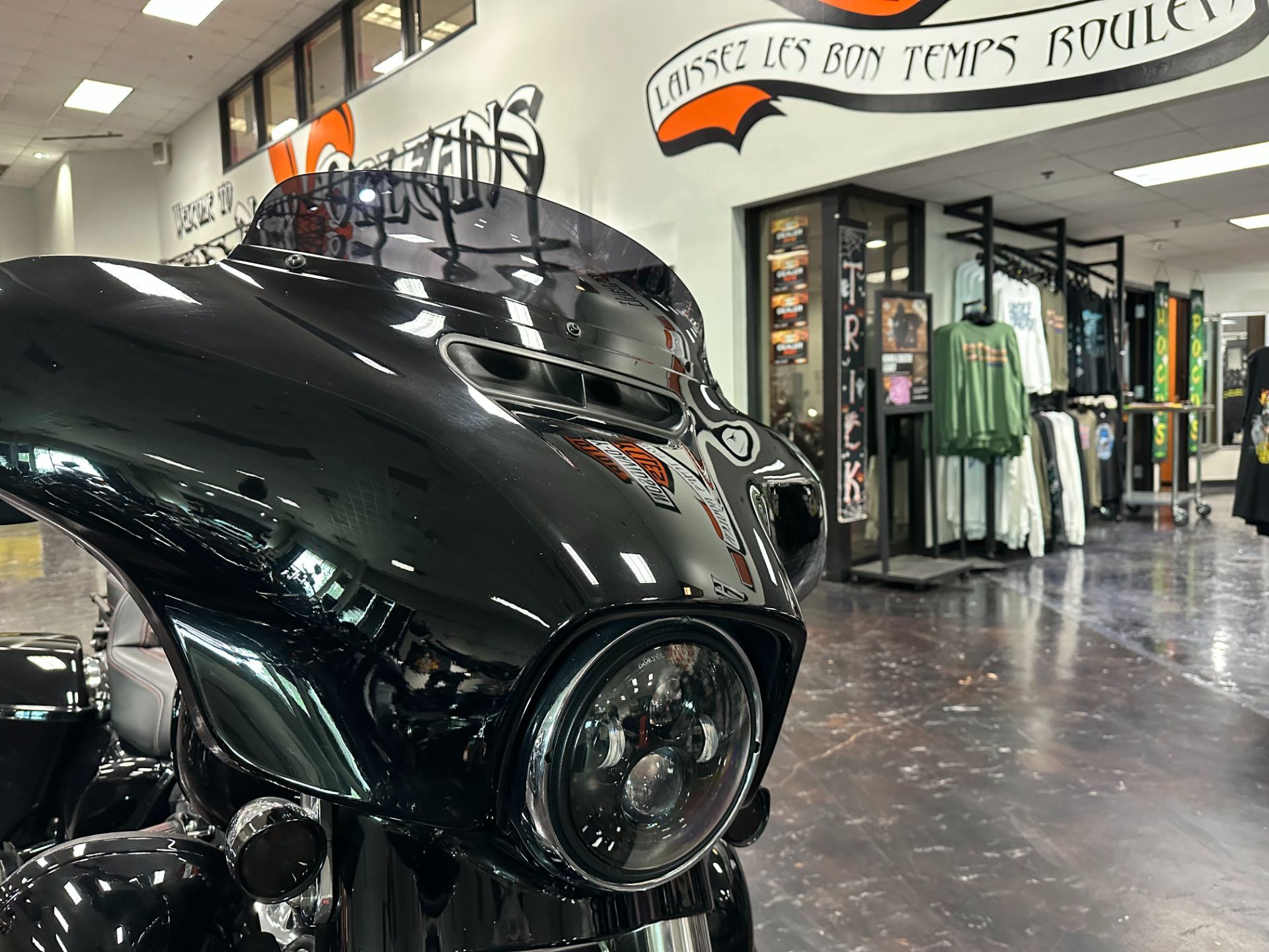 2021 Harley-Davidson Street Glide® in Metairie, Louisiana - Photo 2