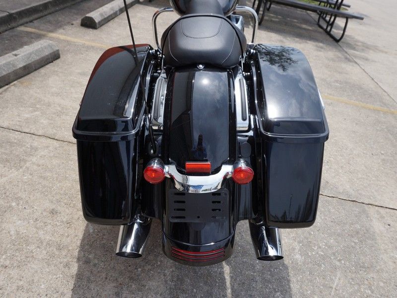 2022 Harley-Davidson Road Glide® in Metairie, Louisiana - Photo 10