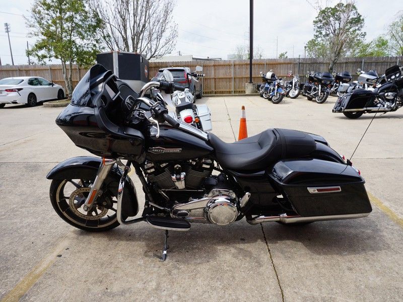 2022 Harley-Davidson Road Glide® in Metairie, Louisiana - Photo 17