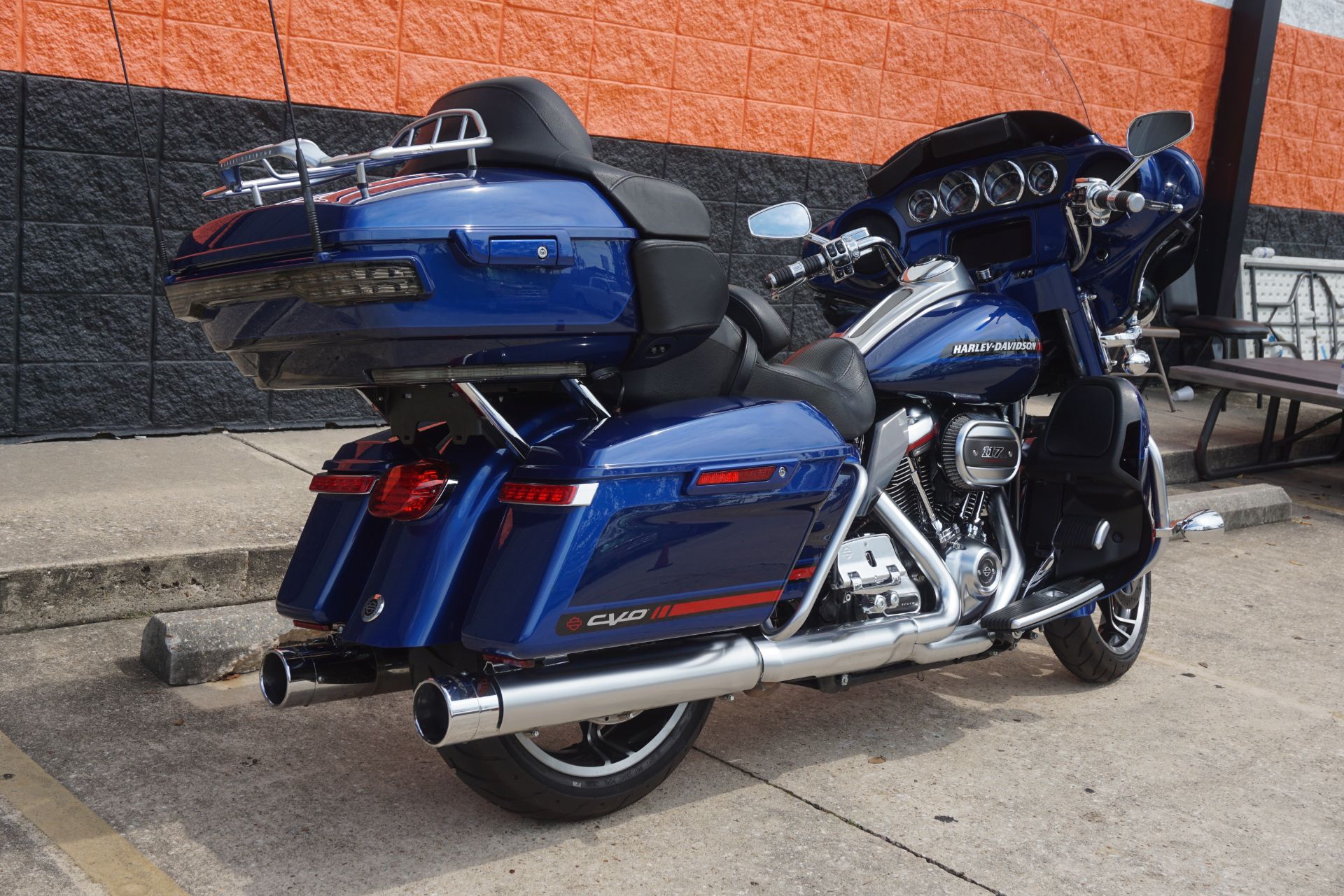 2020 Harley-Davidson CVO™ Limited in Metairie, Louisiana - Photo 8
