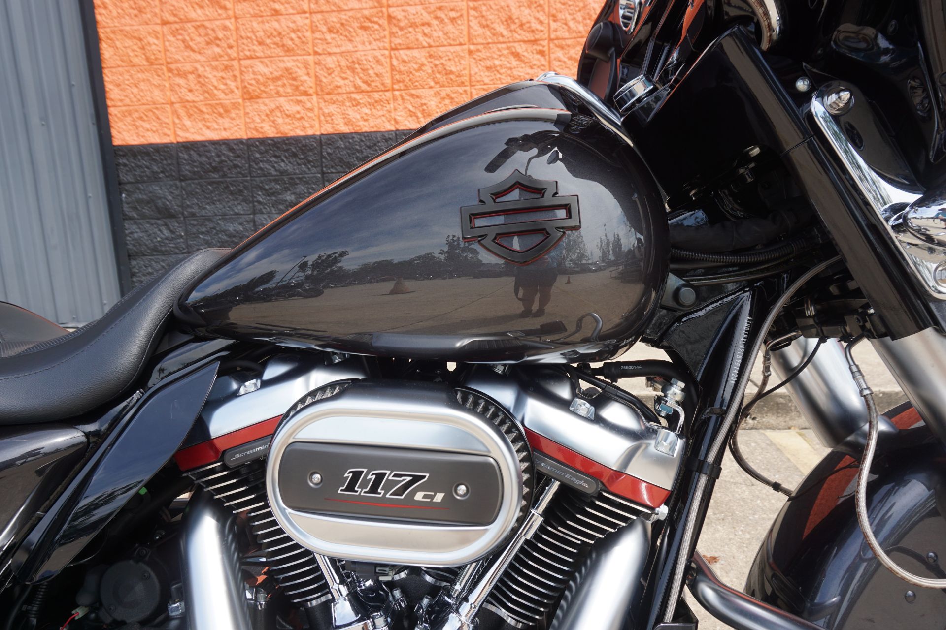 2020 Harley-Davidson CVO™ Street Glide® in Metairie, Louisiana - Photo 3