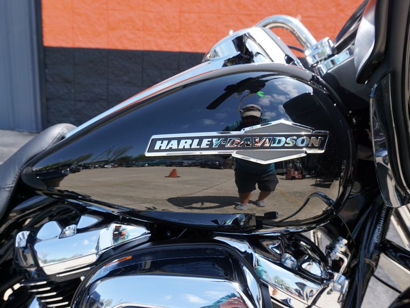 2023 Harley-Davidson Road Glide® in Metairie, Louisiana - Photo 4