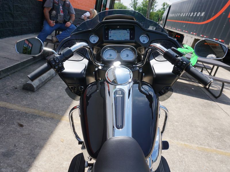 2023 Harley-Davidson Road Glide® in Metairie, Louisiana - Photo 10