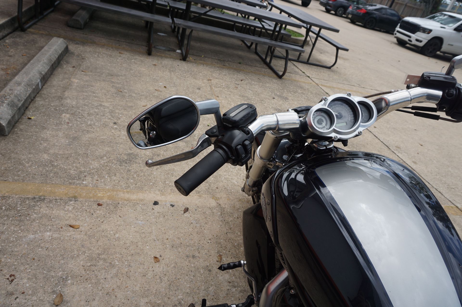 2013 Harley-Davidson V-Rod Muscle® in Metairie, Louisiana - Photo 11