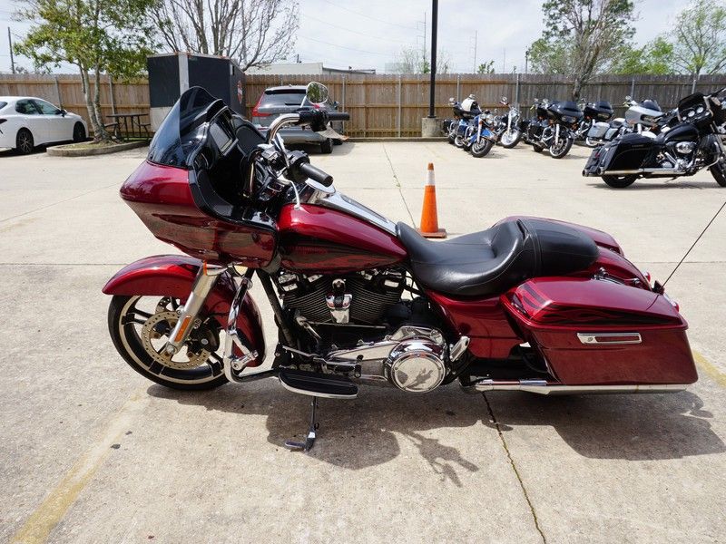 2017 Harley-Davidson Road Glide® Special in Metairie, Louisiana - Photo 11