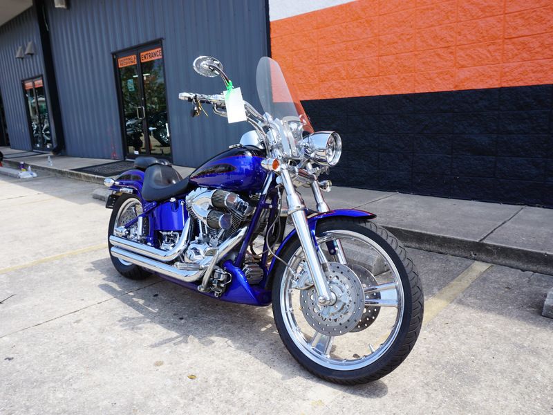 2004 Harley-Davidson FXSTDSE²  Screamin' Eagle® Softail® Deuce™ in Metairie, Louisiana - Photo 2