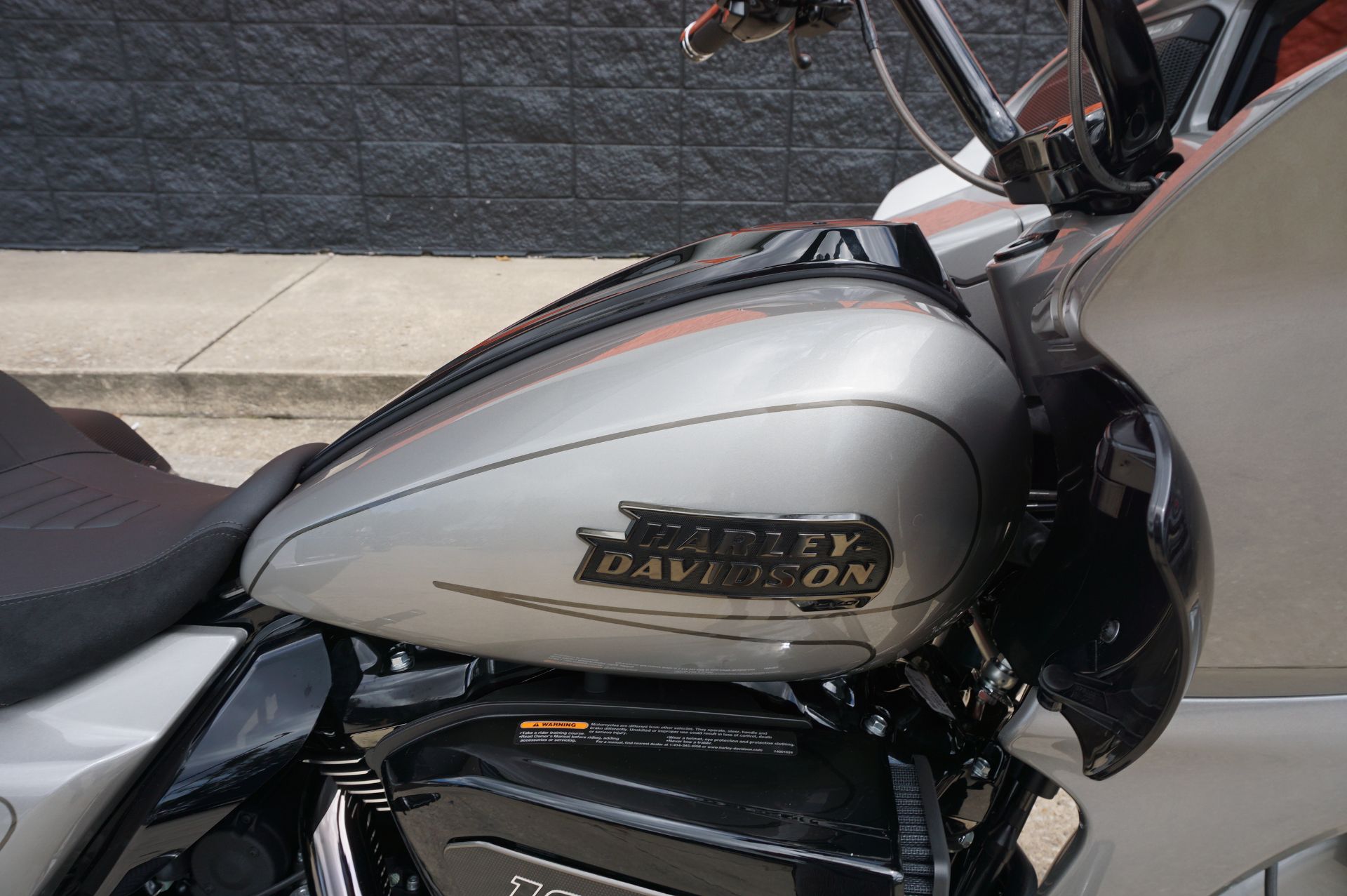 2023 Harley-Davidson CVO™ Road Glide® in Metairie, Louisiana - Photo 3