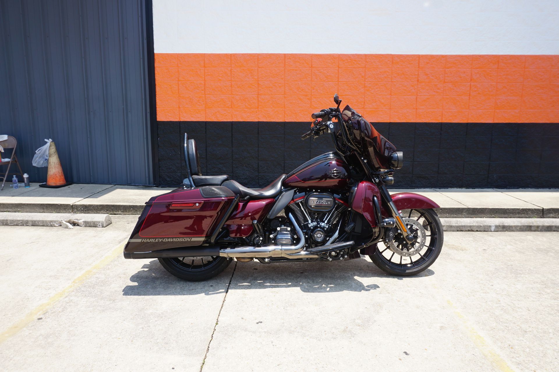 2019 Harley-Davidson CVO™ Street Glide® in Metairie, Louisiana - Photo 1