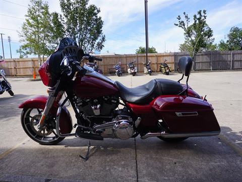 2020 Harley-Davidson Street Glide® in Metairie, Louisiana - Photo 13