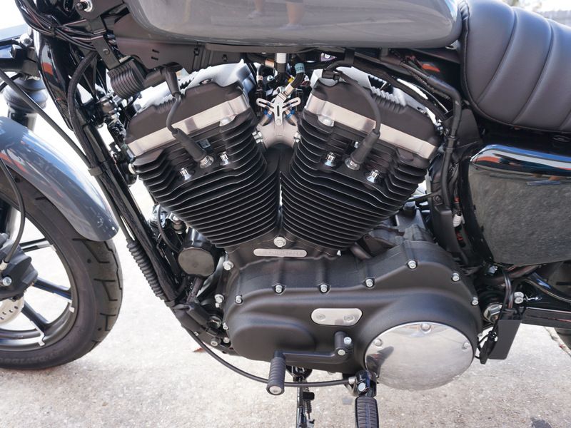 2022 Harley-Davidson Iron 883™ in Metairie, Louisiana - Photo 16