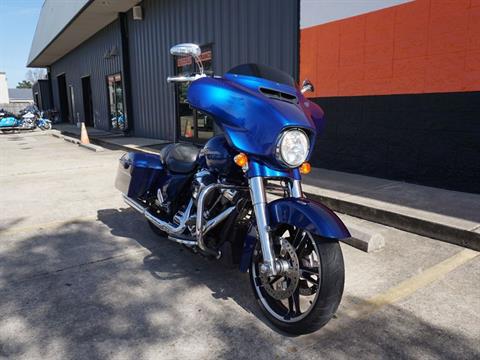 2017 Harley-Davidson Street Glide® Special in Metairie, Louisiana - Photo 3