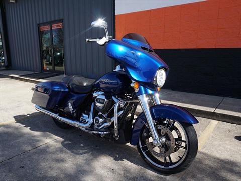 2017 Harley-Davidson Street Glide® Special in Metairie, Louisiana - Photo 2