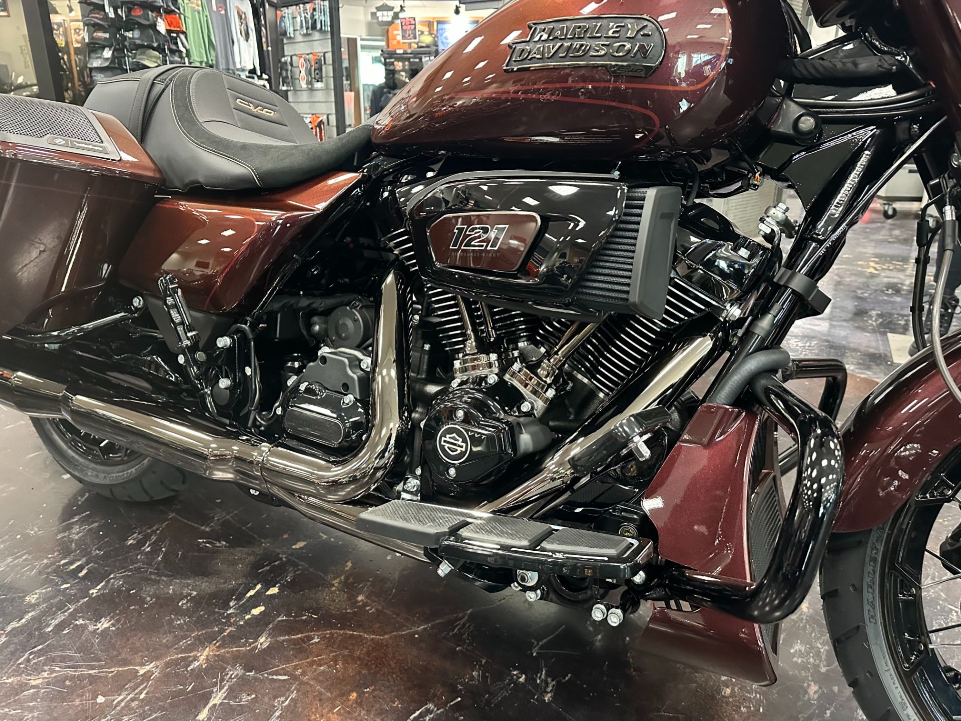 2024 Harley-Davidson CVO™ Street Glide® in Metairie, Louisiana - Photo 7