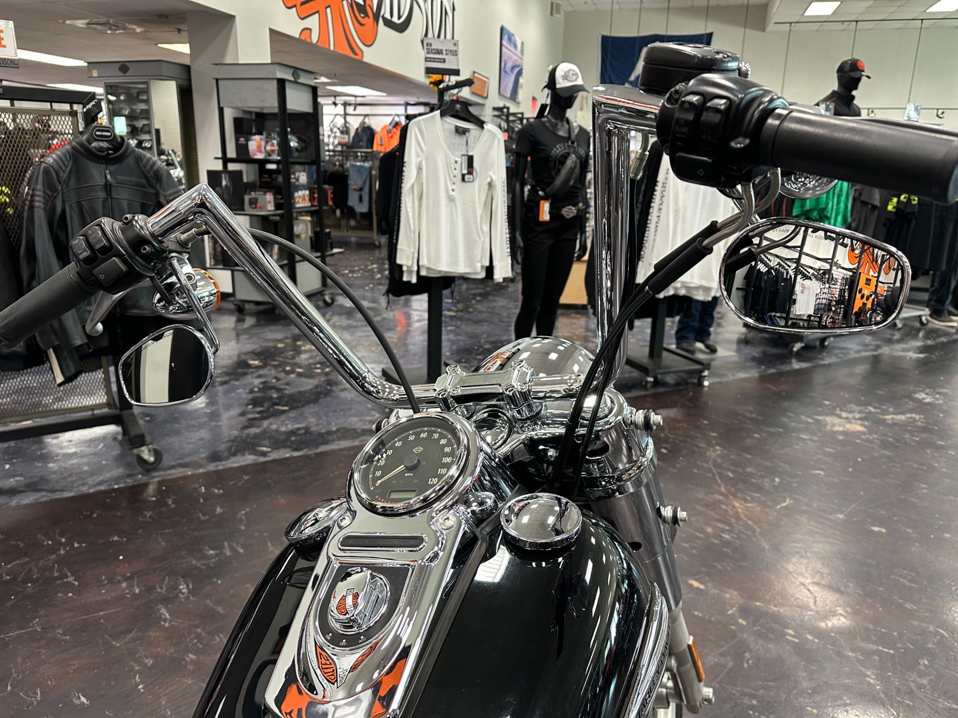 2015 Harley-Davidson Switchback™ in Metairie, Louisiana - Photo 11