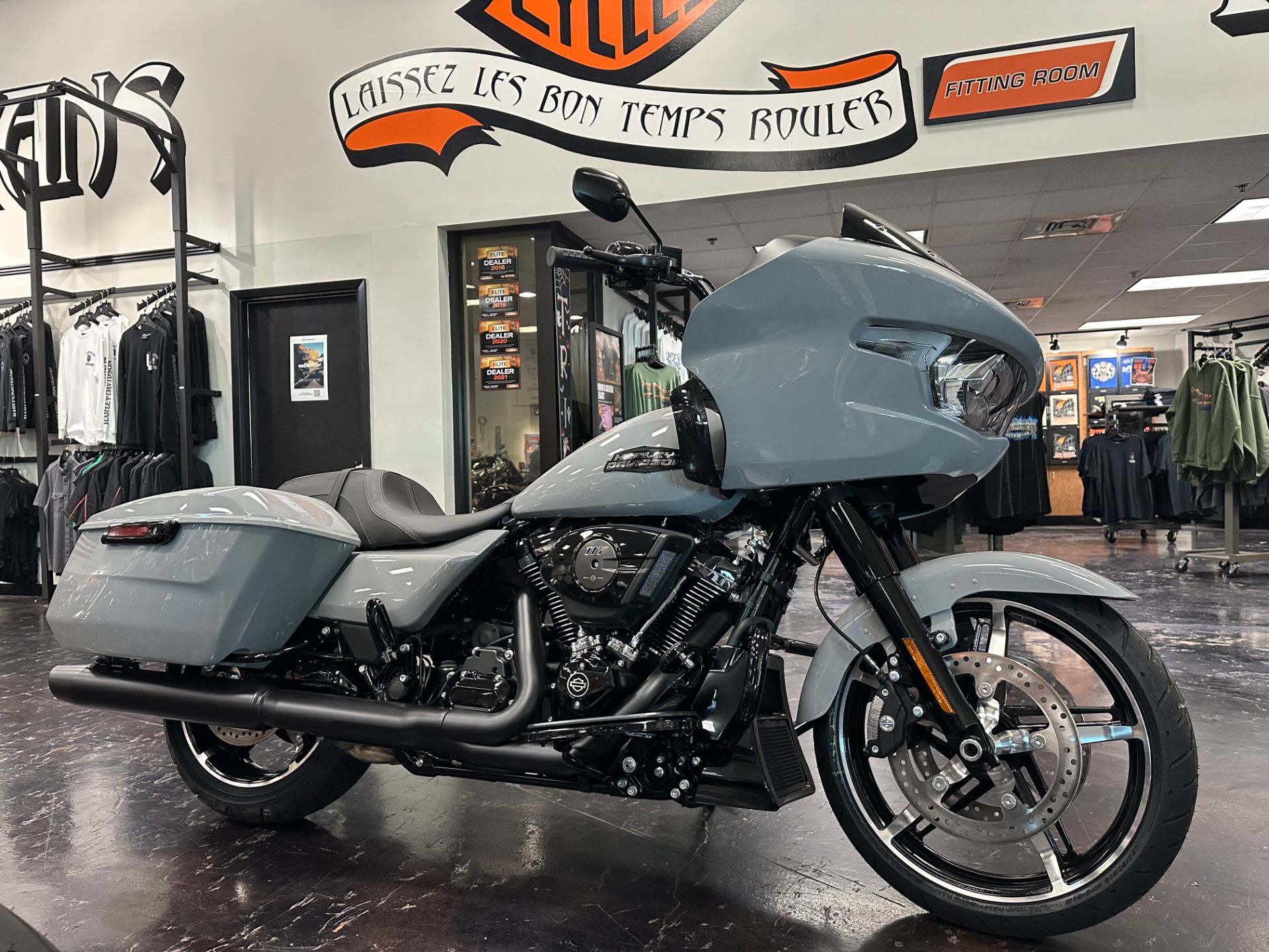 New 2024 HarleyDavidson Road Glide® Billiard Gray (Black Finish