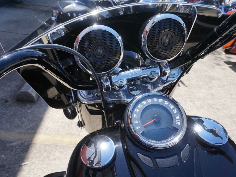 2019 Harley-Davidson Heritage Classic 114 in Metairie, Louisiana - Photo 6