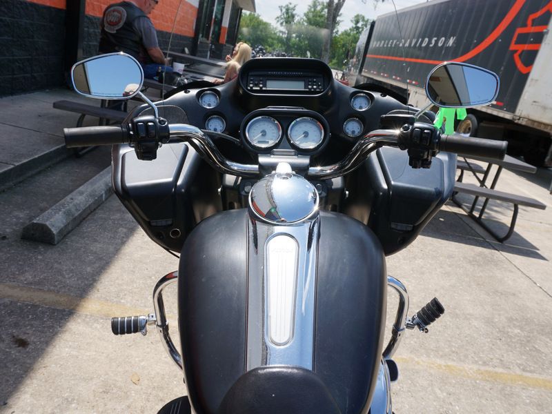 2013 Harley-Davidson Road Glide® Custom in Metairie, Louisiana - Photo 15
