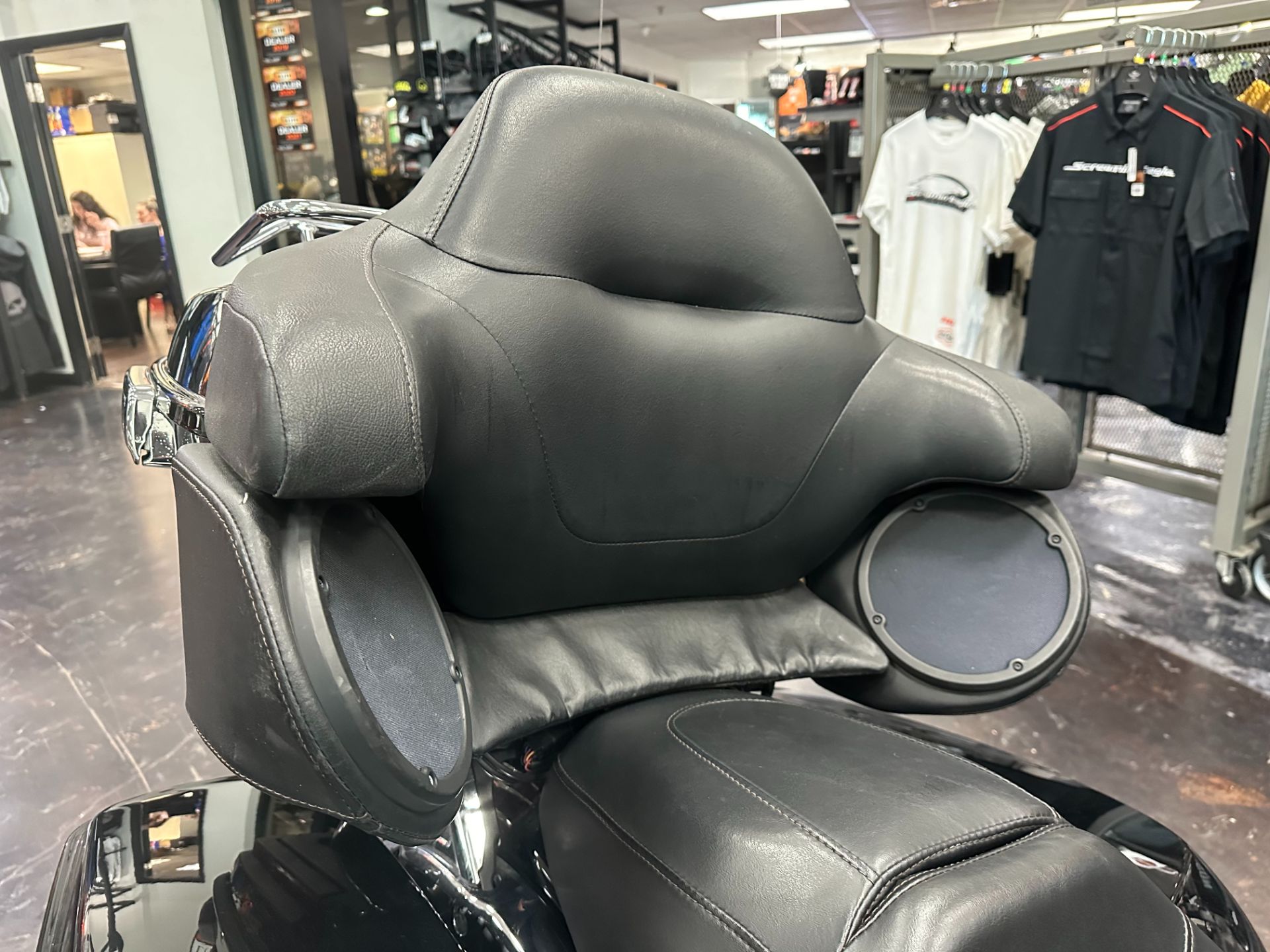 2018 Harley-Davidson Road Glide® Ultra in Metairie, Louisiana - Photo 9