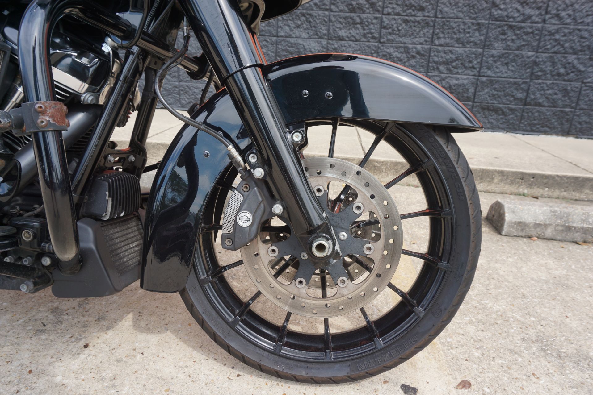 2019 Harley-Davidson Road Glide® Special in Metairie, Louisiana - Photo 2