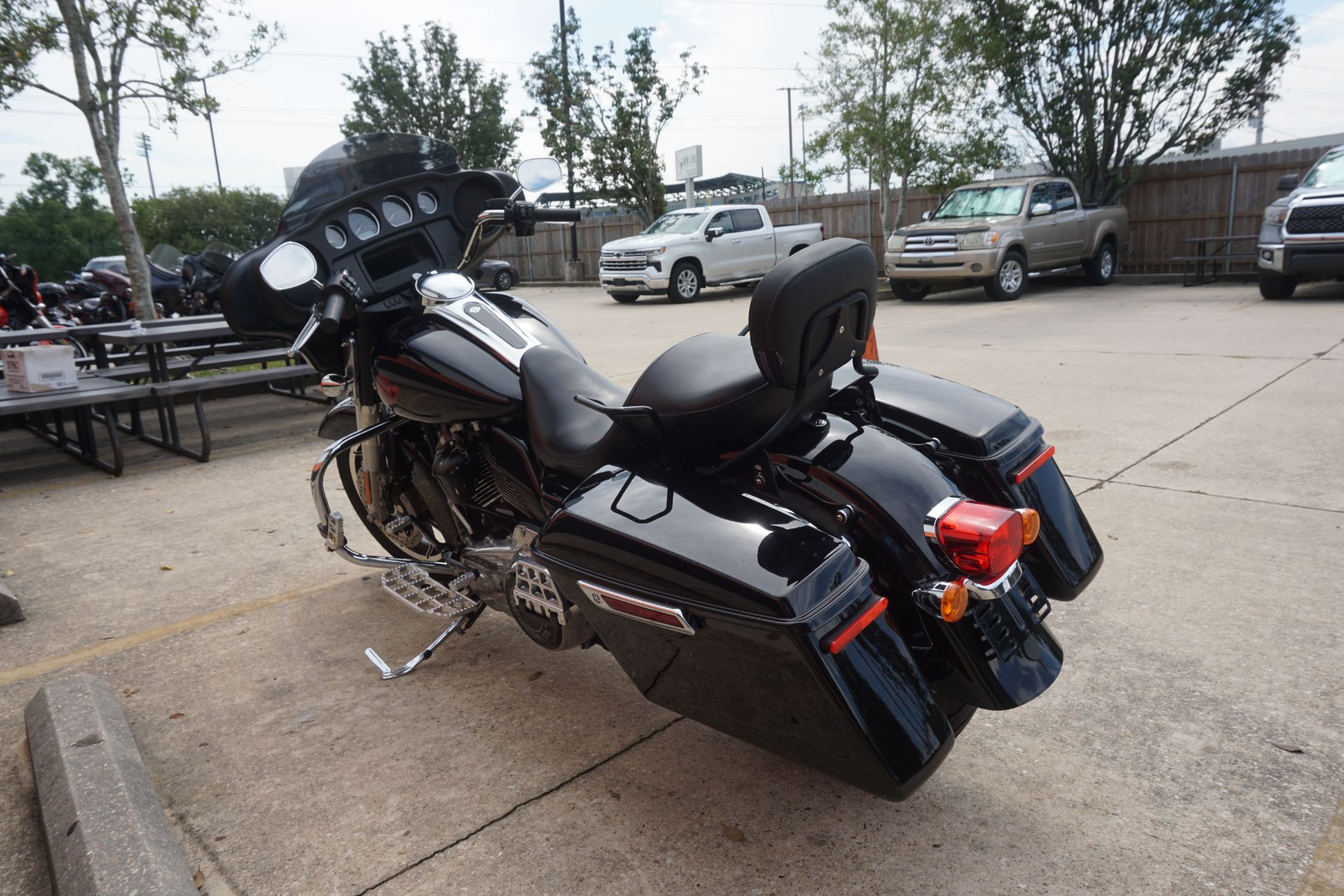 2021 Harley-Davidson Electra Glide® Standard in Metairie, Louisiana - Photo 9