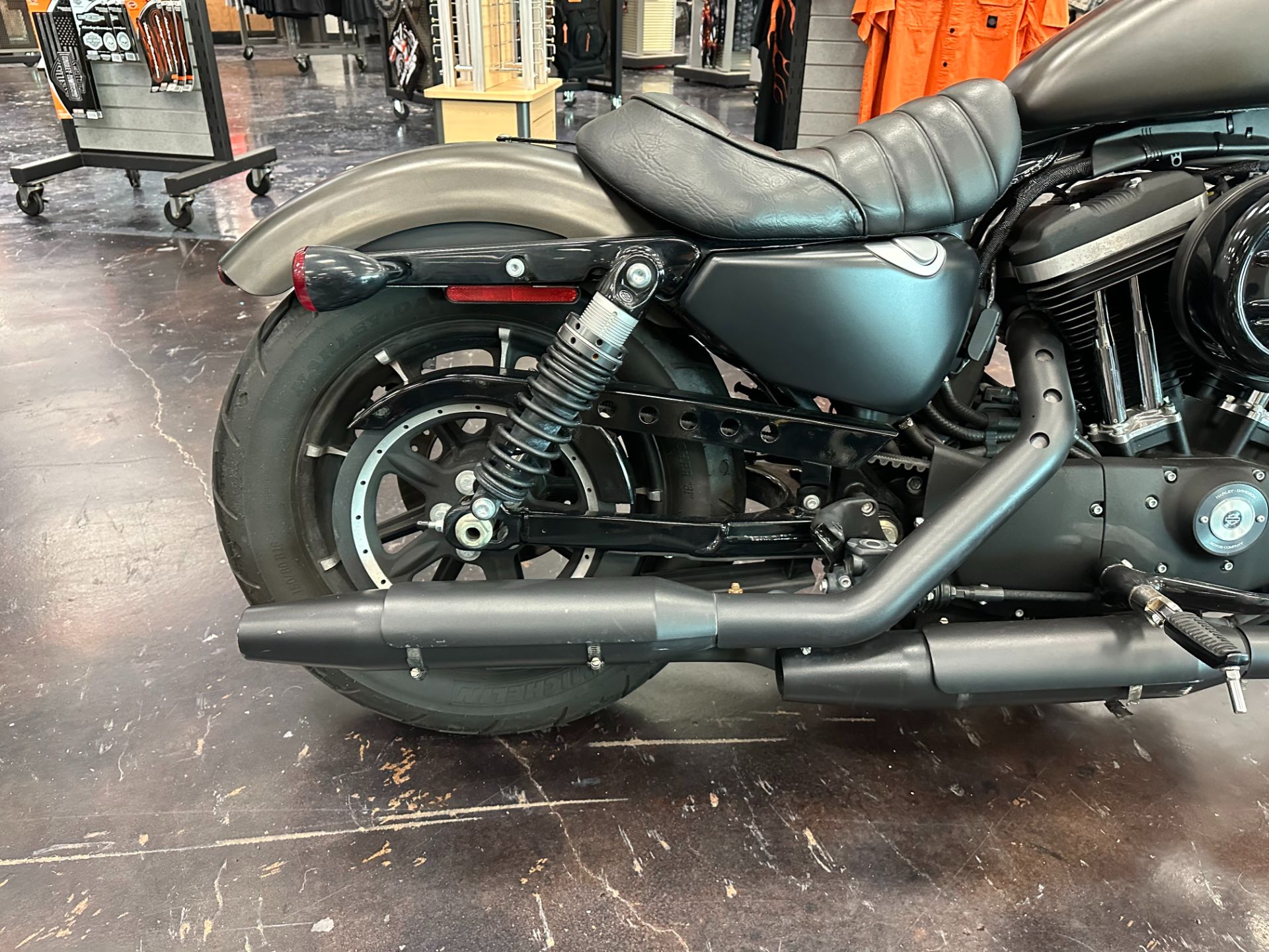 2021 Harley-Davidson Iron 883™ in Metairie, Louisiana - Photo 8