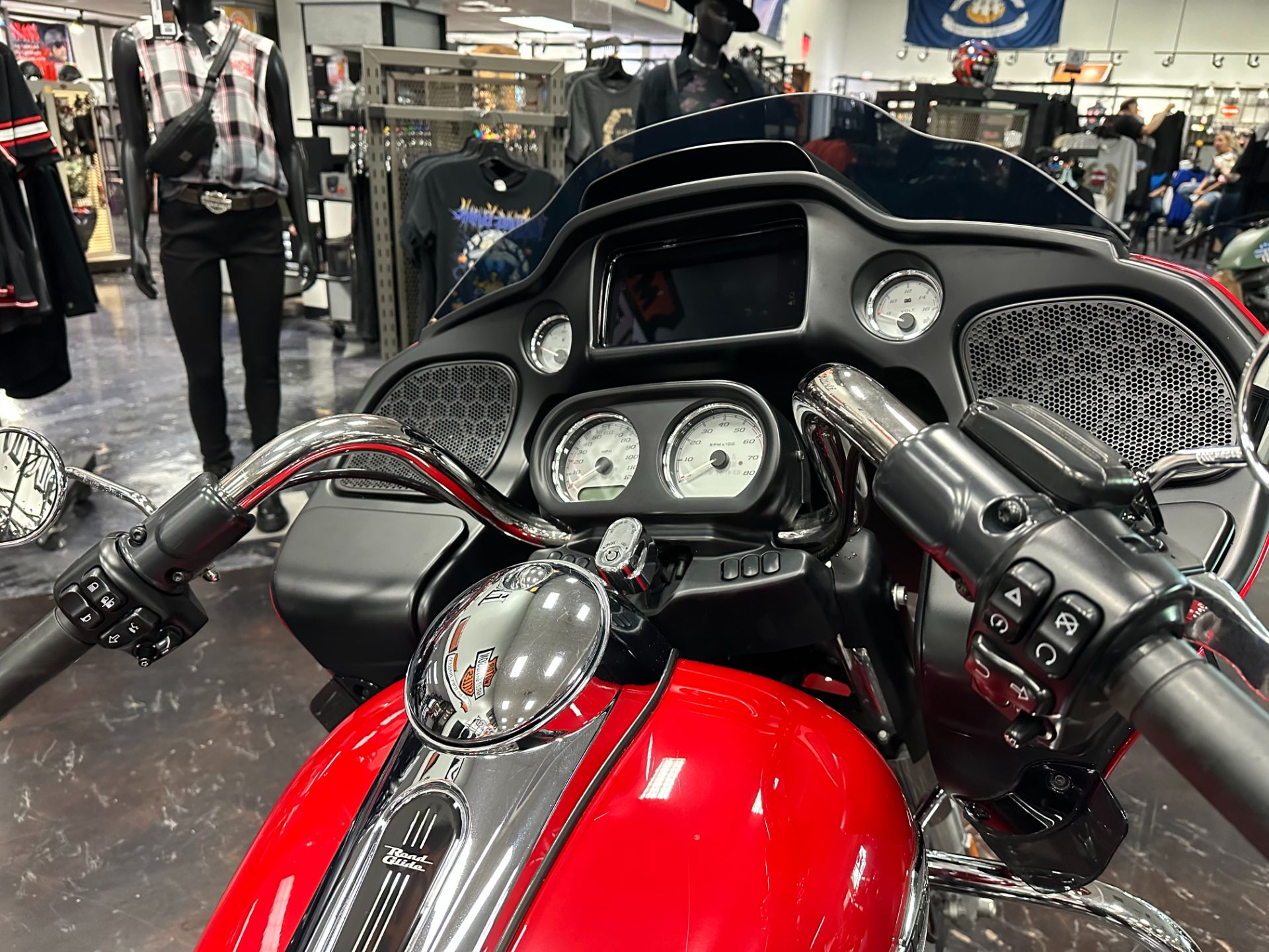 2023 Harley-Davidson Road Glide® in Metairie, Louisiana - Photo 10