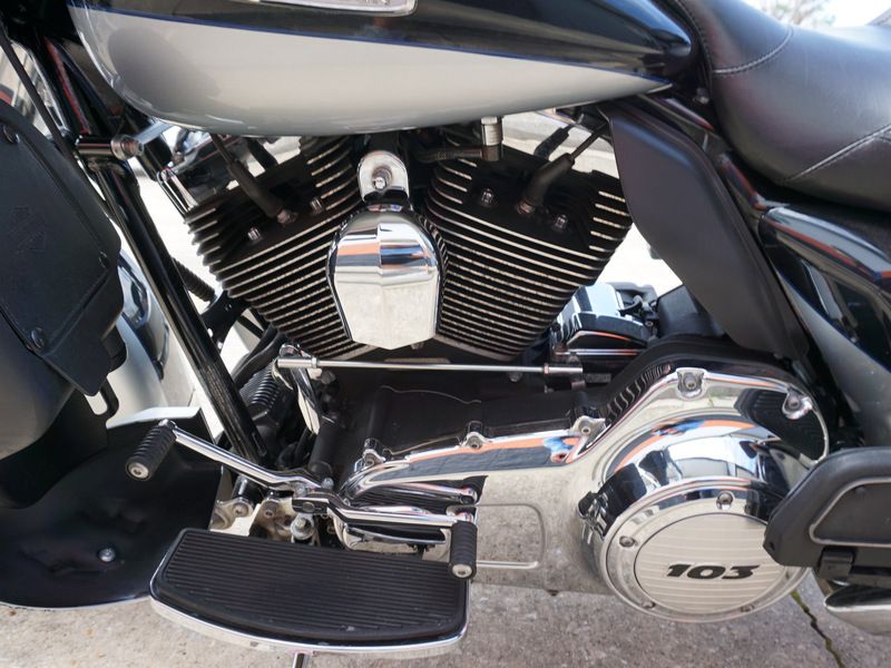2013 Harley-Davidson Electra Glide® Ultra Limited in Metairie, Louisiana - Photo 18