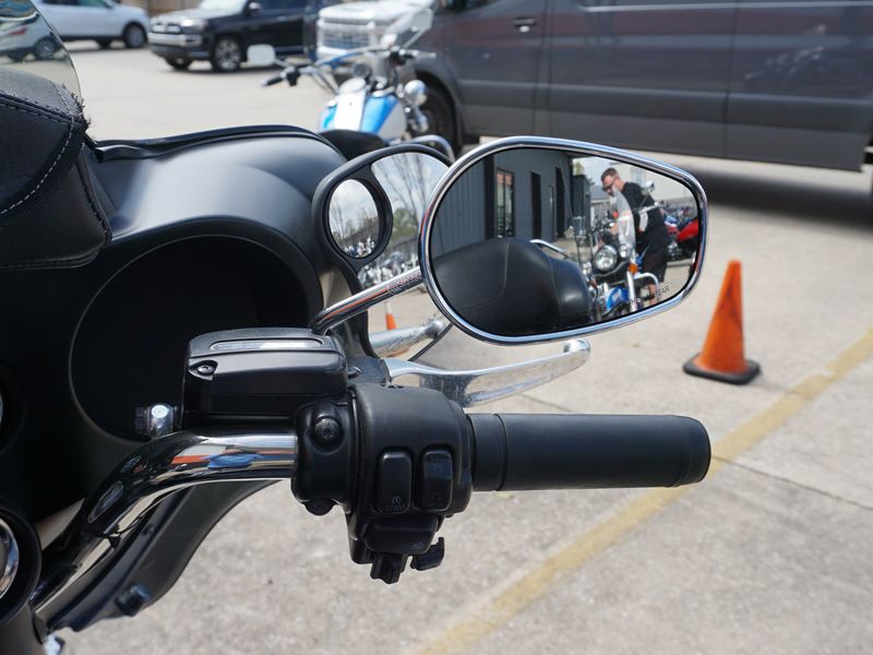2013 Harley-Davidson Electra Glide® Ultra Limited in Metairie, Louisiana - Photo 12