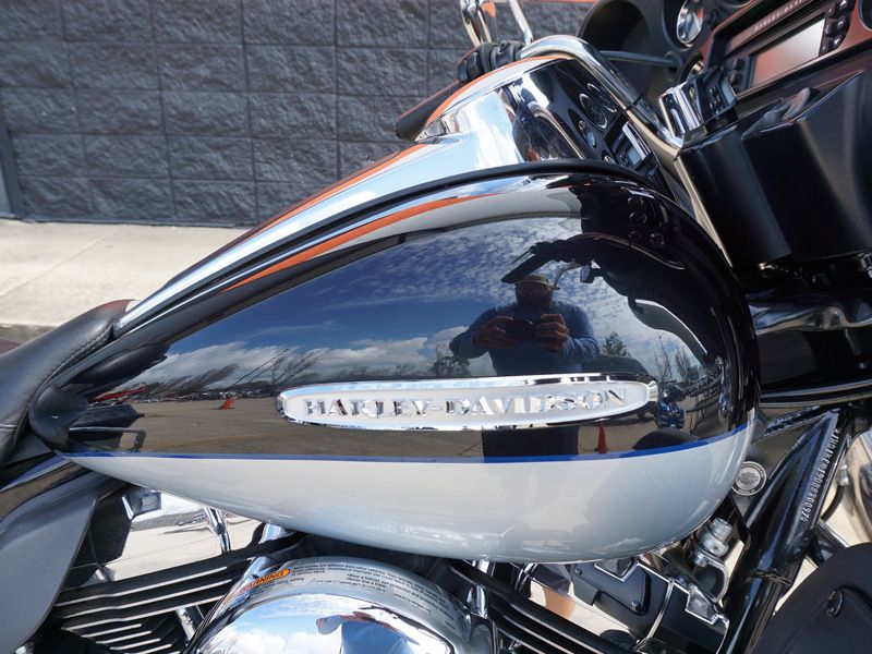 2013 Harley-Davidson Electra Glide® Ultra Limited in Metairie, Louisiana - Photo 7