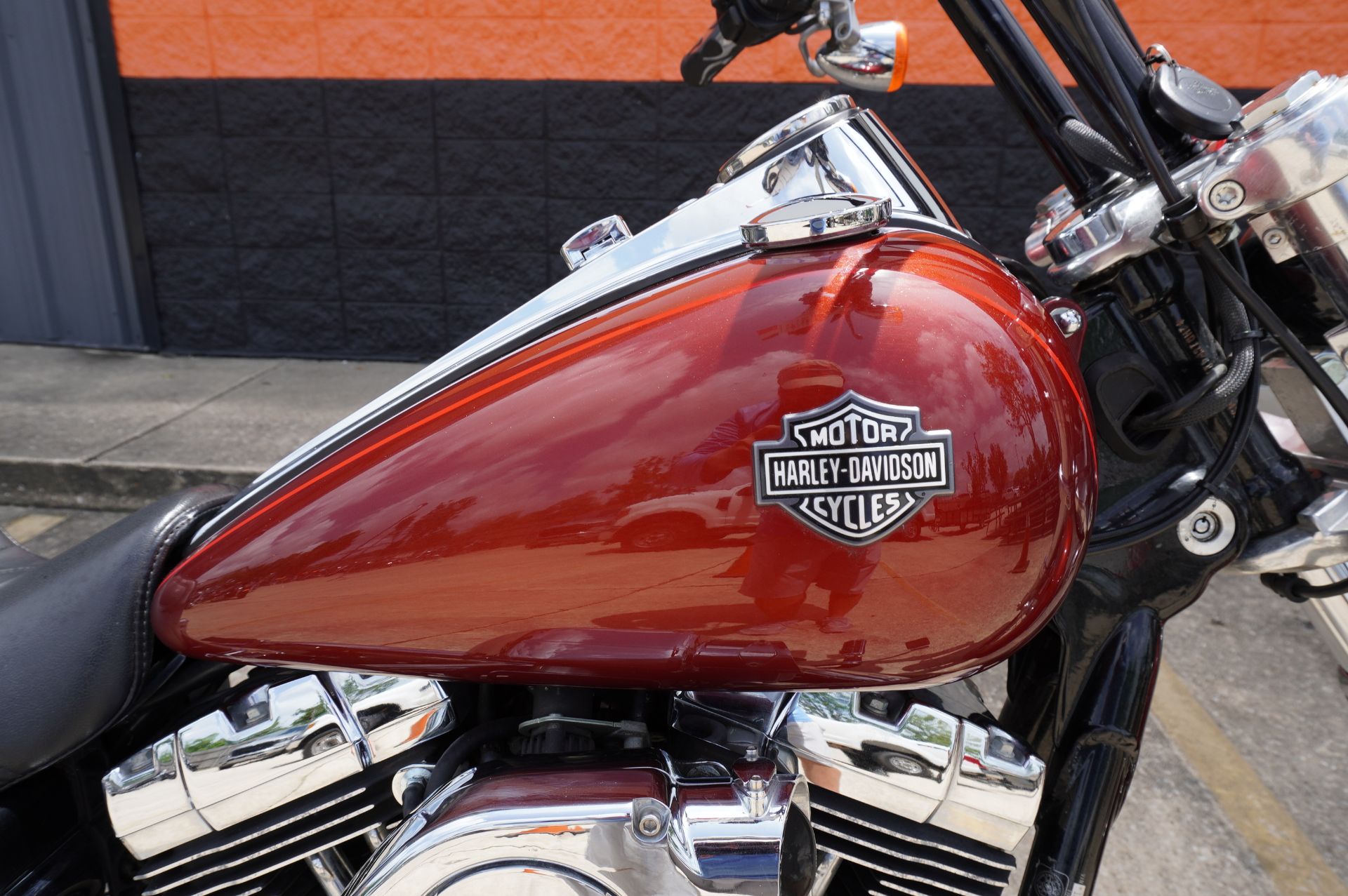2010 Harley-Davidson Dyna® Wide Glide® in Metairie, Louisiana - Photo 4