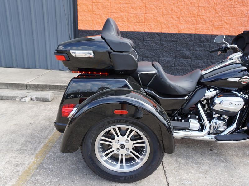 2022 Harley-Davidson Tri Glide® Ultra in Metairie, Louisiana - Photo 3