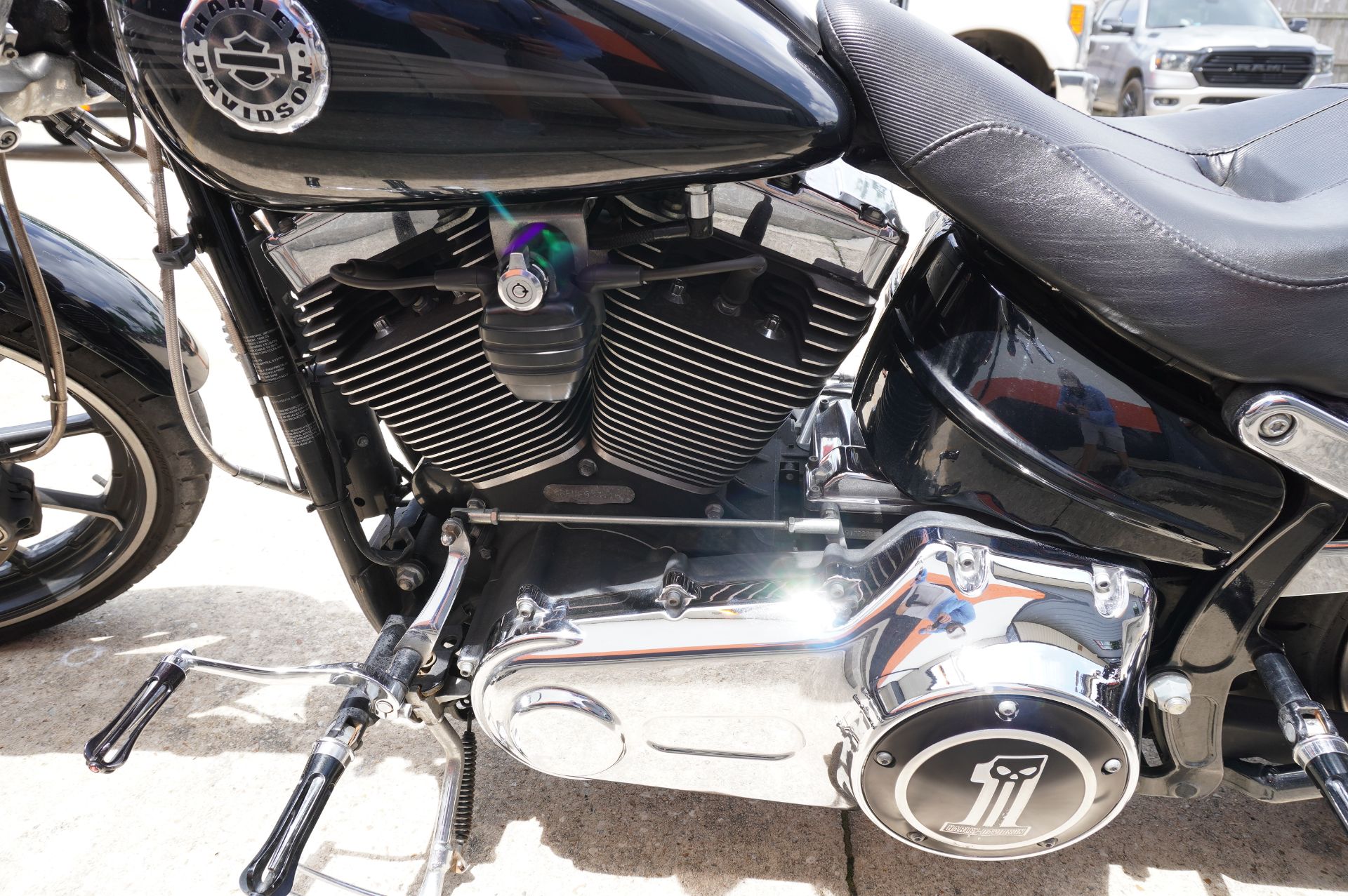 2015 Harley-Davidson Breakout® in Metairie, Louisiana - Photo 11