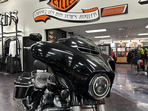 2017 Harley-Davidson Street Glide® Special in Metairie, Louisiana - Photo 2