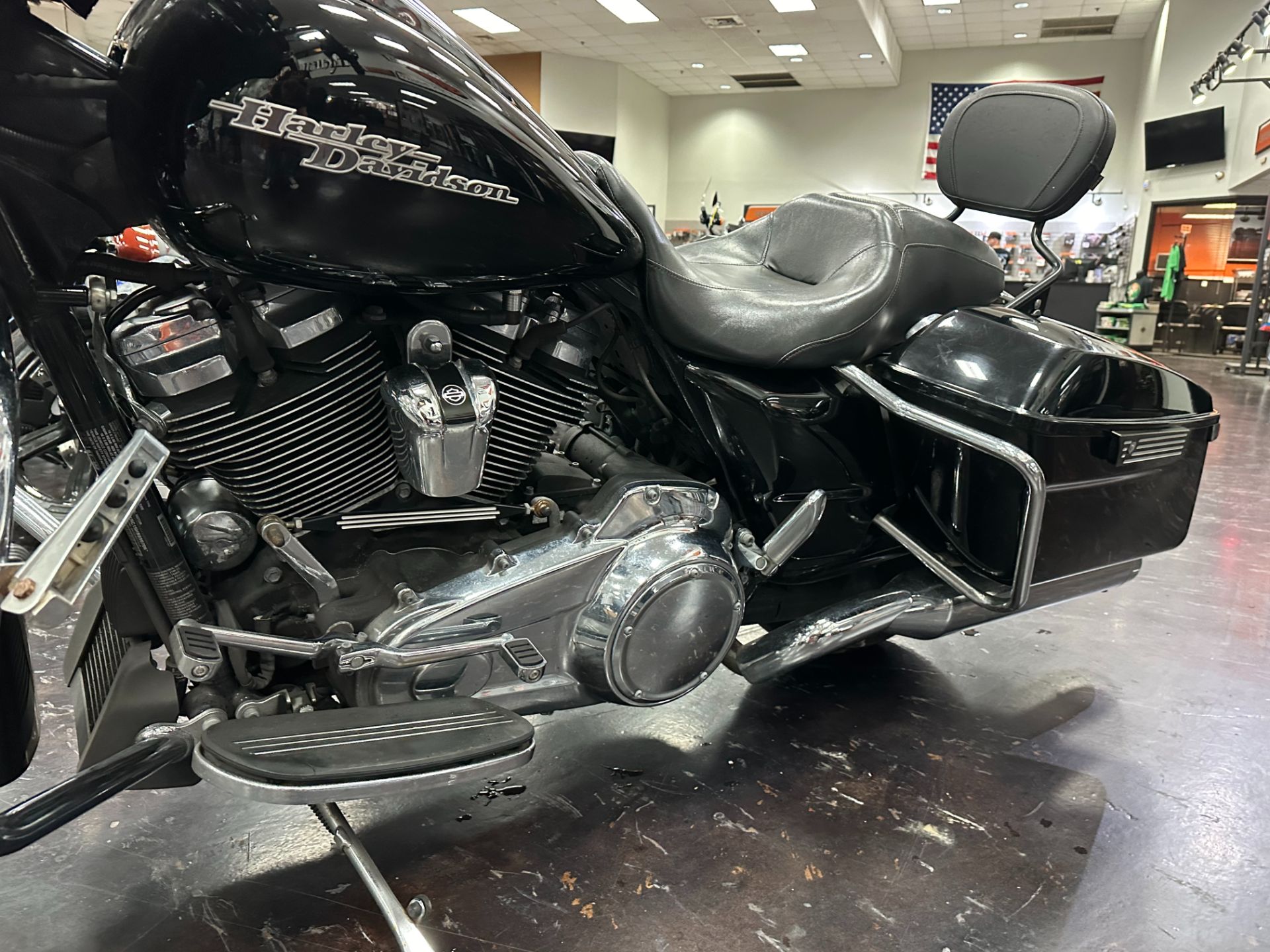 2017 Harley-Davidson Street Glide® Special in Metairie, Louisiana - Photo 12