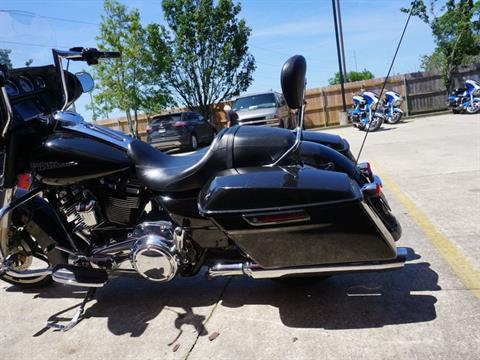 2018 Harley-Davidson Street Glide® in Metairie, Louisiana - Photo 6